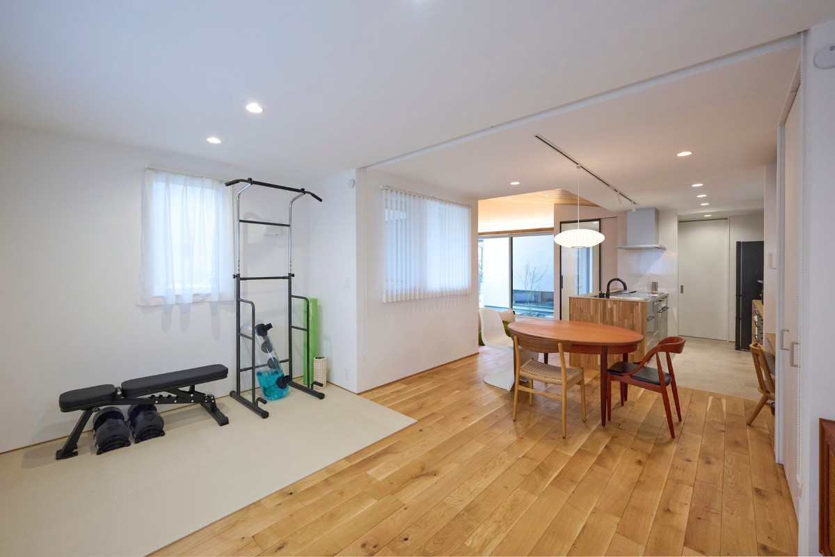 将来的に間仕切り壁を設置して、間取りを変更できる空間設計の画像